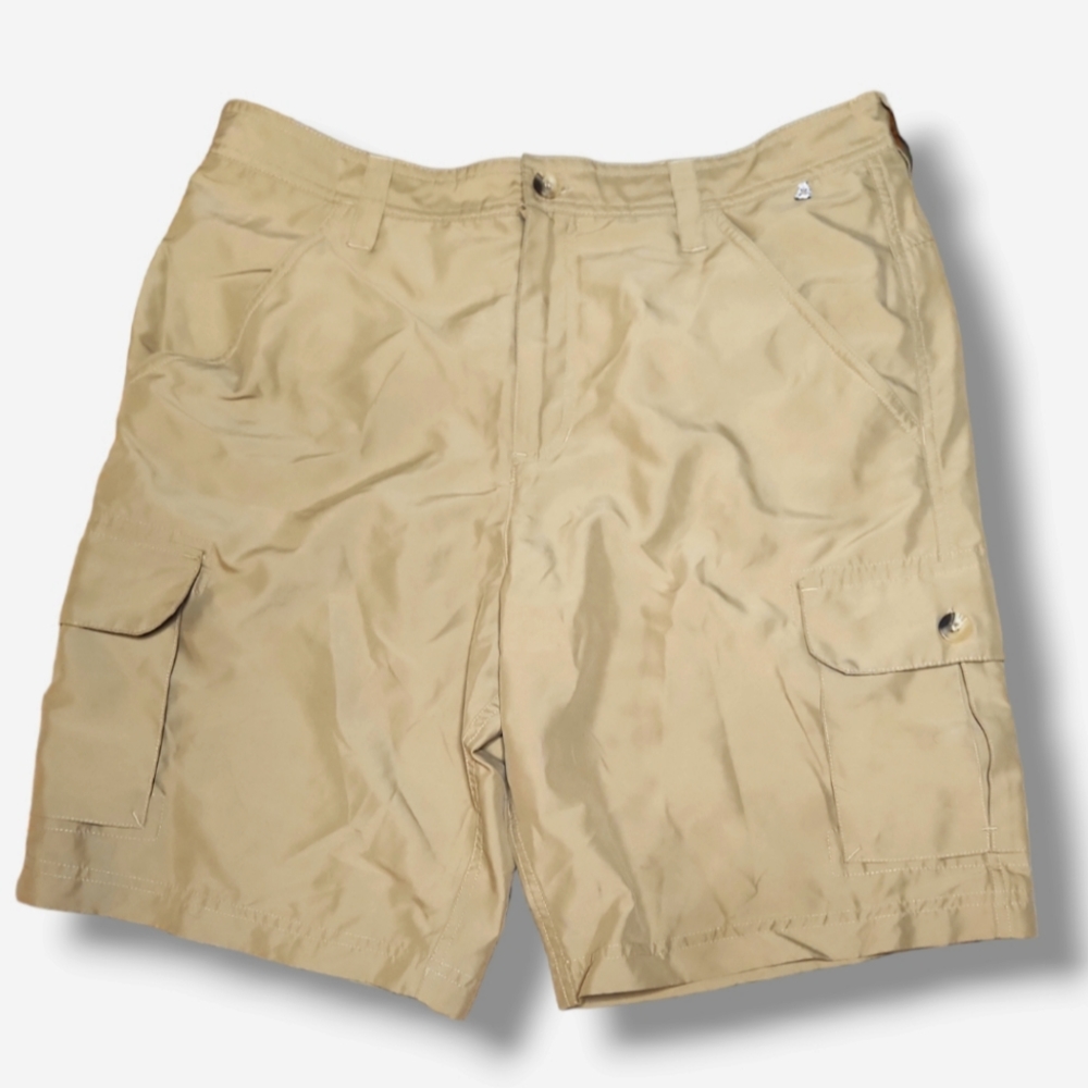 Magellan Outdoors Men's Shorts size 32